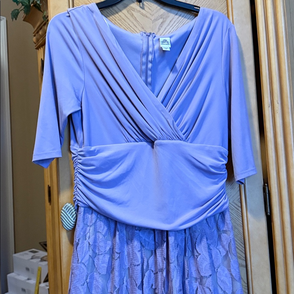 Signature by Sangria Lavender lace dress size 12 - Picture 3 of 6